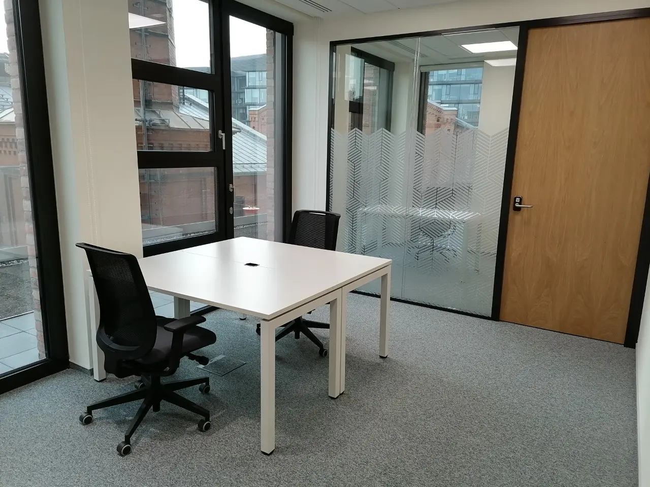 Monopol M, Plac Konesera 12, Praga, Warszawa