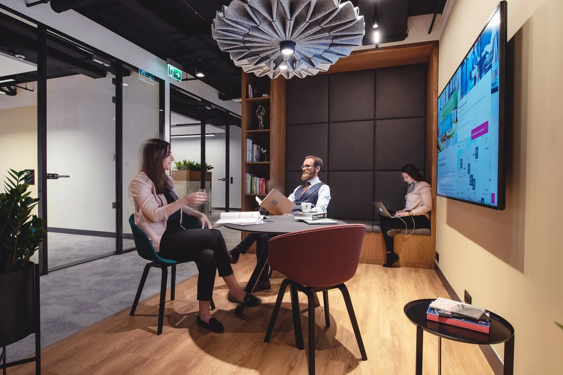 myhive Park Postępu, Postępu 21