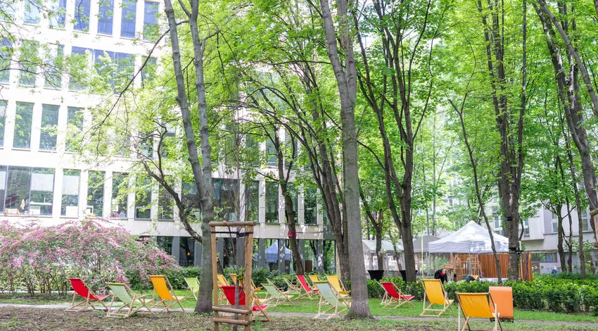 Grzybowska Park, Grzybowska 5a, Wola, Warszawa