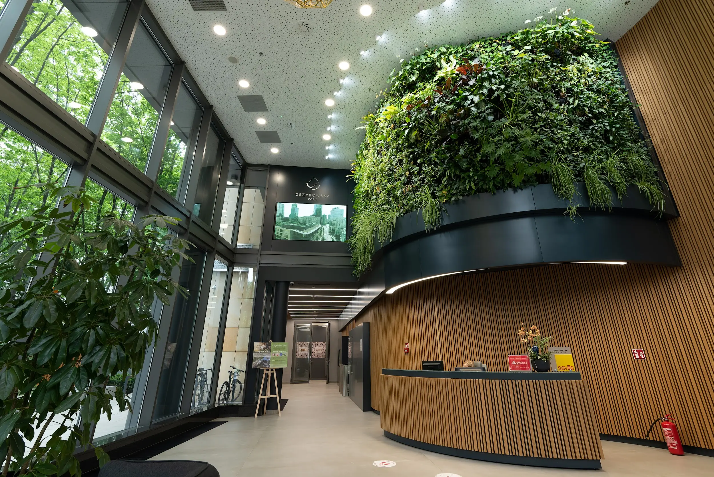 Grzybowska Park, Grzybowska 5a