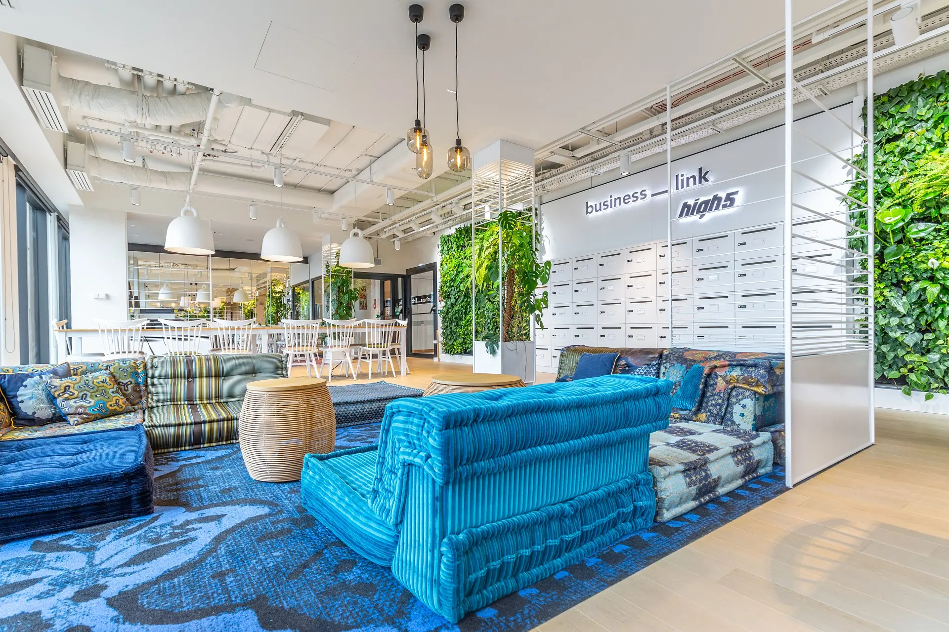 High5ive, Pawia 9, Śródmieście, Kraków