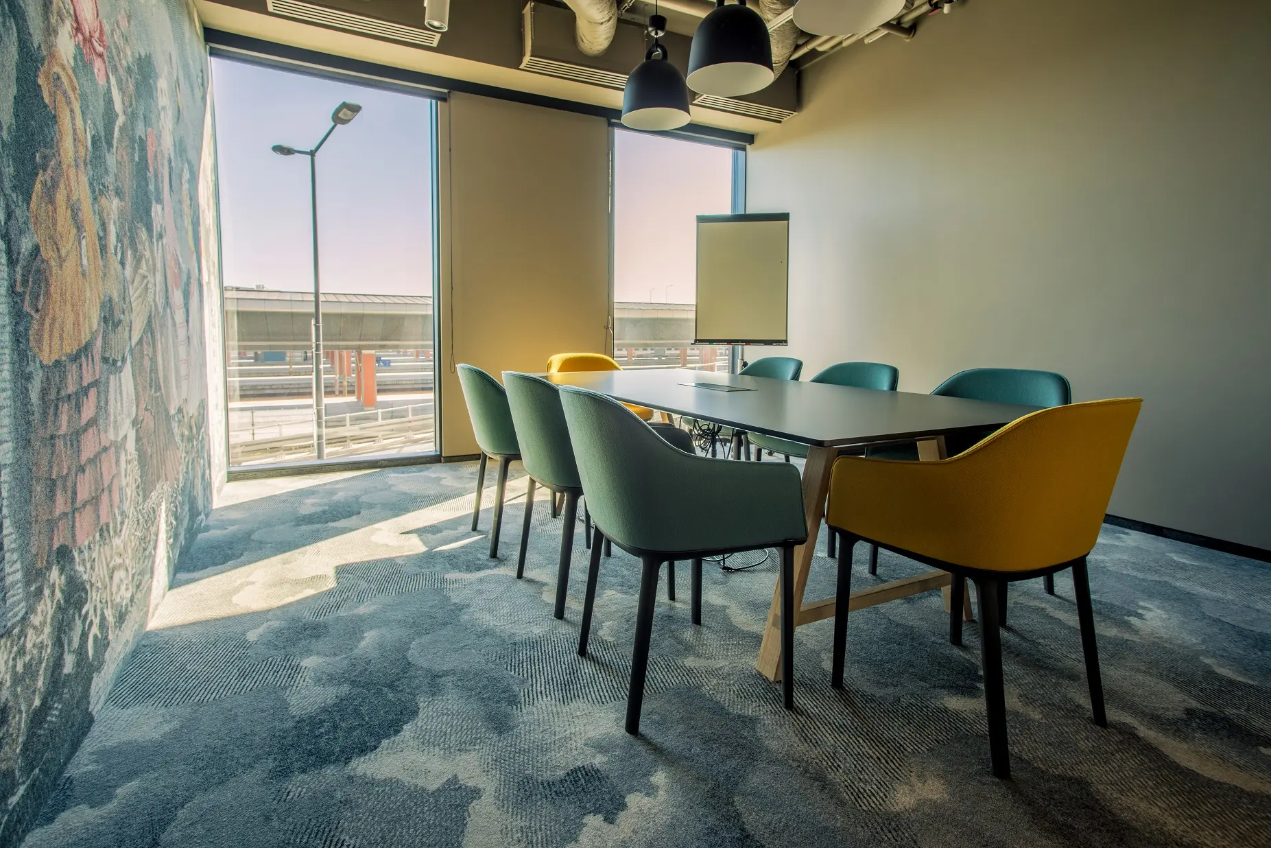 High5ive, Pawia 9, Śródmieście, Kraków