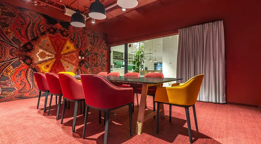 High5ive, Pawia 9, Śródmieście, Kraków