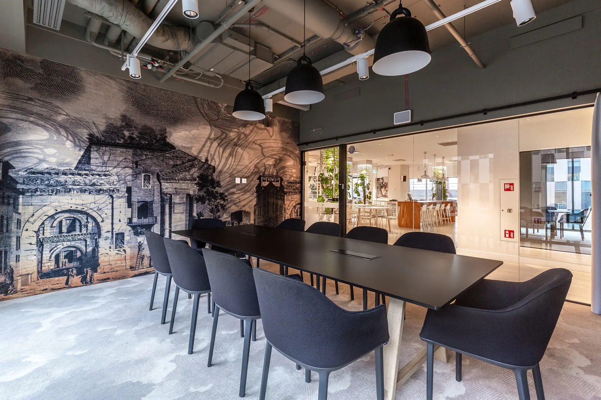 High5ive, Pawia 9, Śródmieście, Kraków