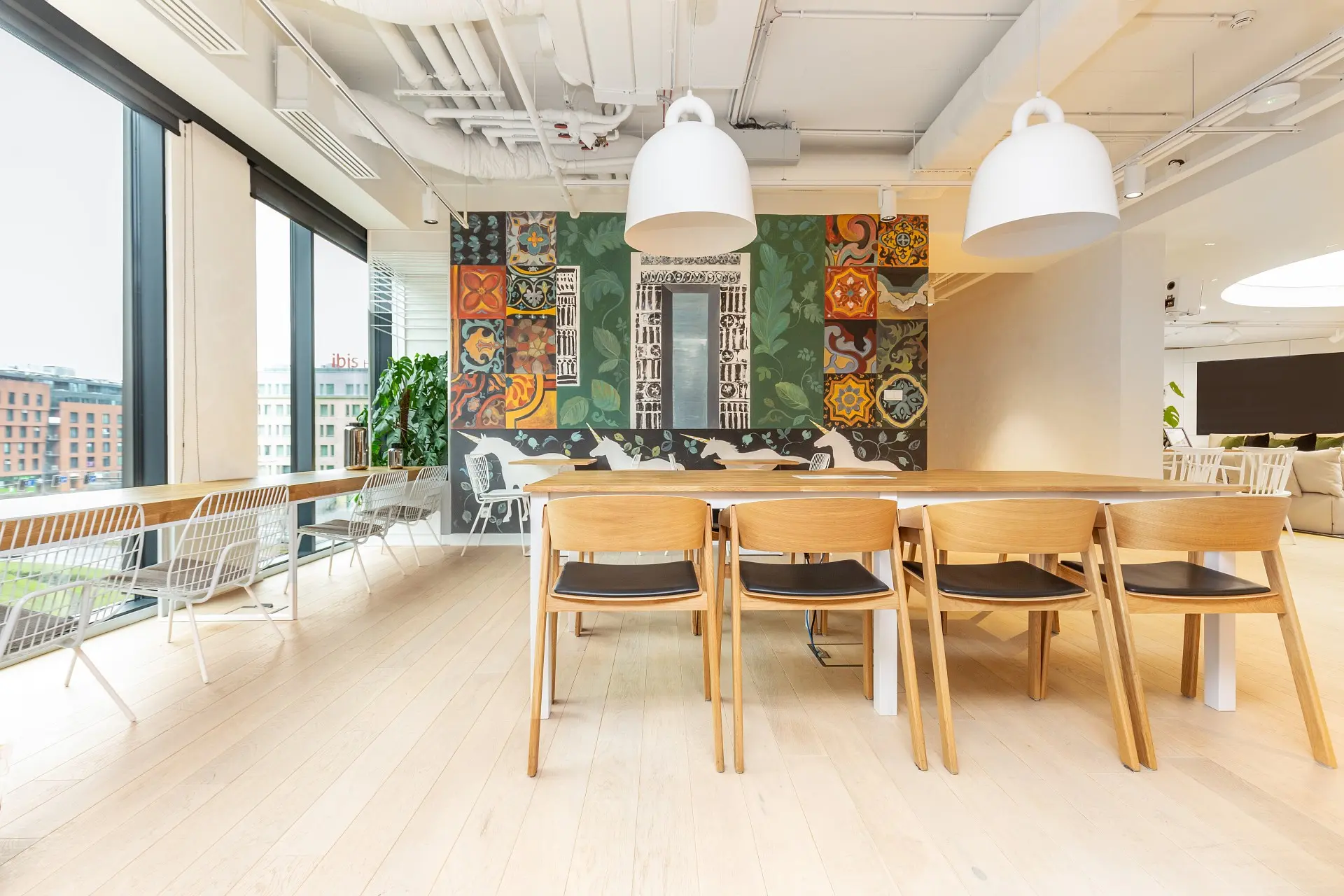 High5ive, Pawia 9, Śródmieście, Kraków