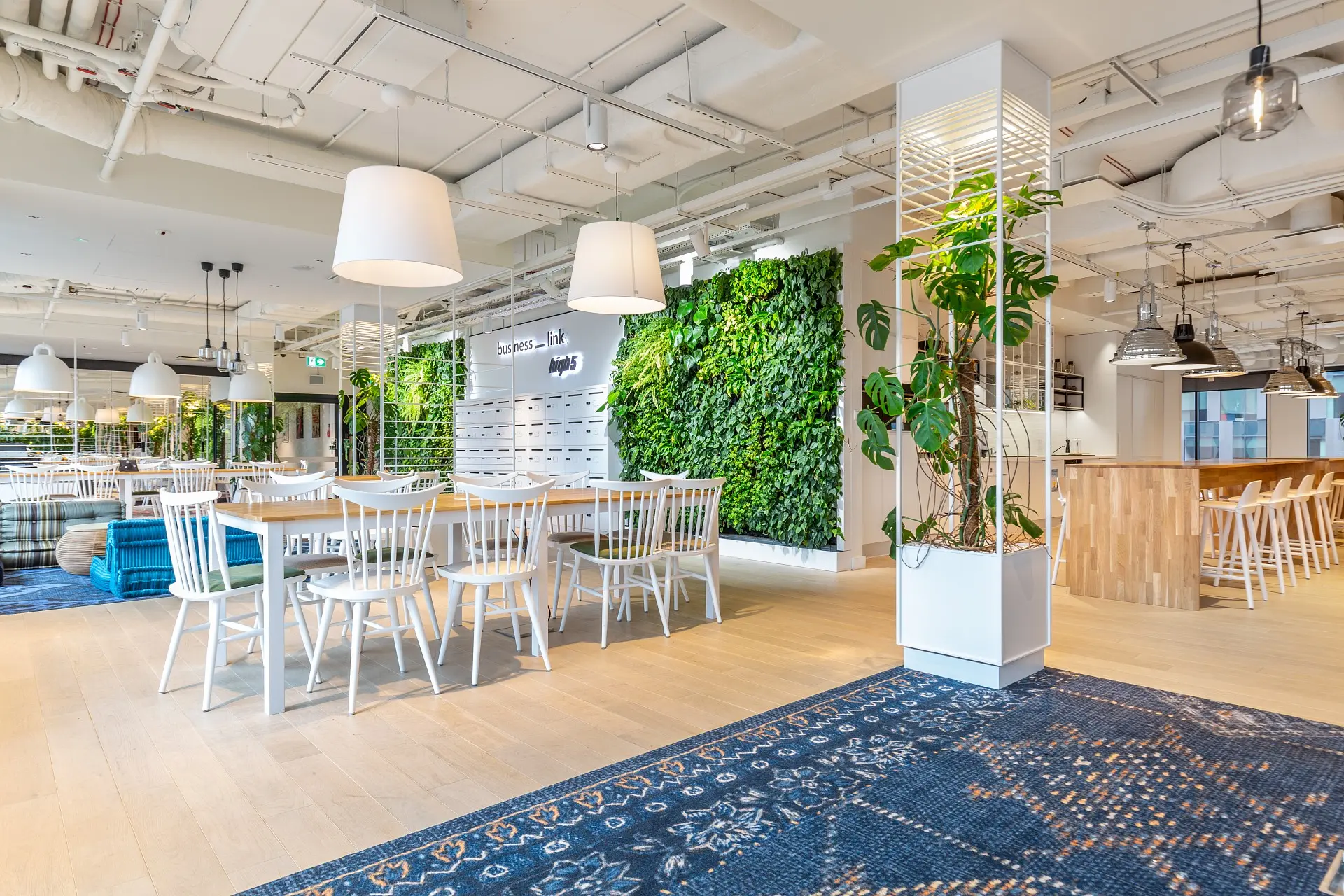 High5ive, Pawia 9, Śródmieście, Kraków