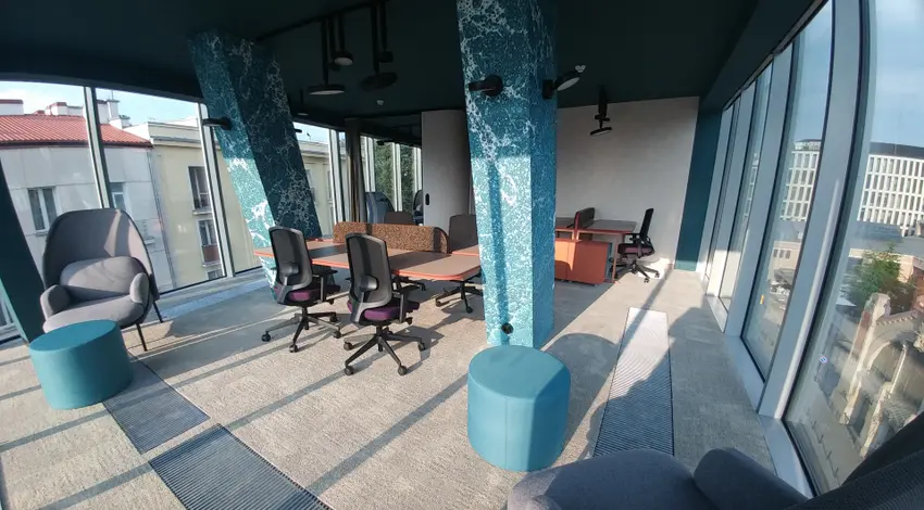 The Nest, Piękna 49, Śródmieście, Warszawa