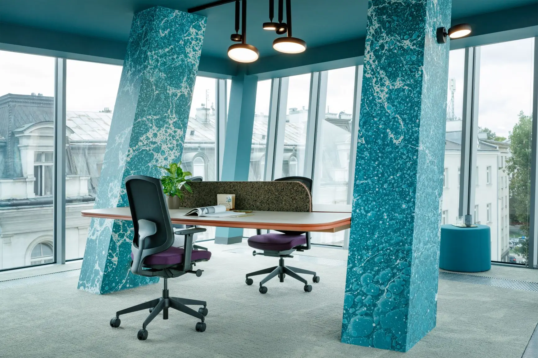 The Nest, Piękna 49