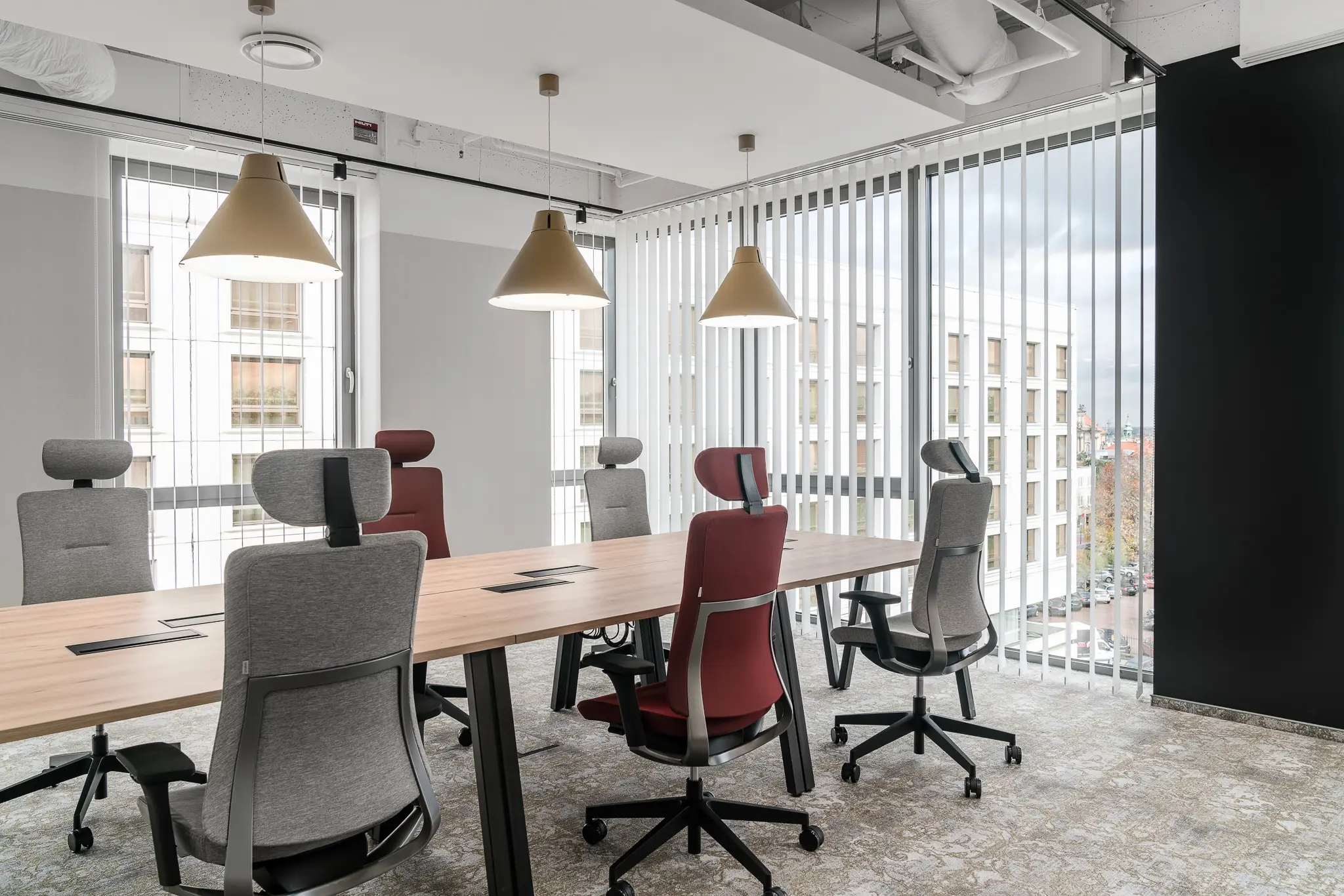 Plac Małachowskiego, Małachowskiego 2