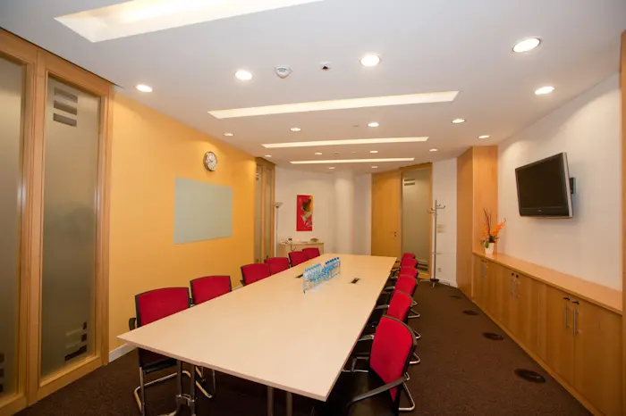 Regus Metropolitan Plac Piłsudskiego, Piłsudskiego 3, Śródmieście, Warszawa