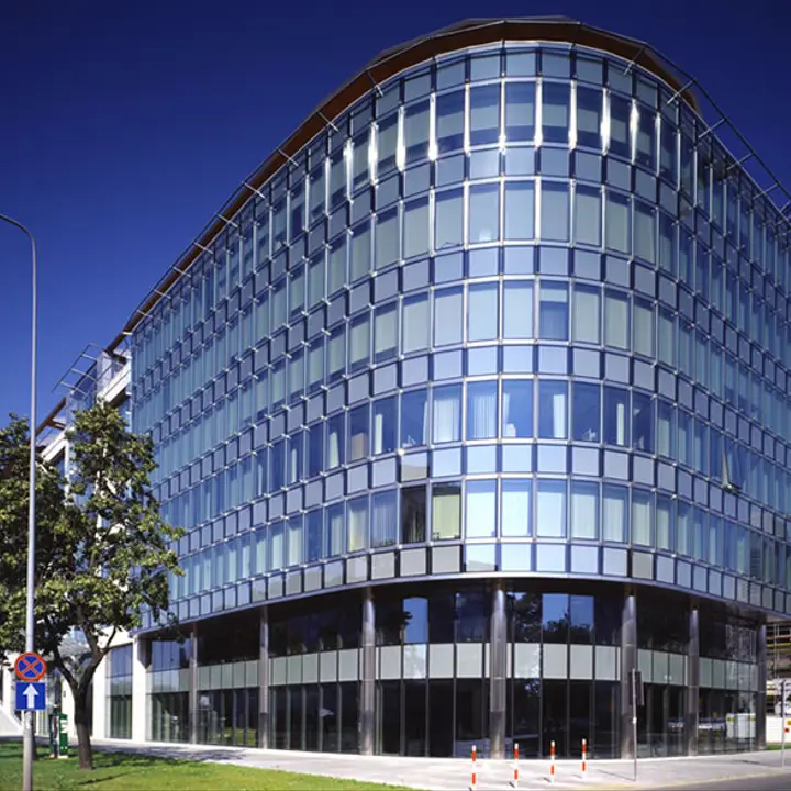 Crown Point, Prosta 70, Wola, Warszawa