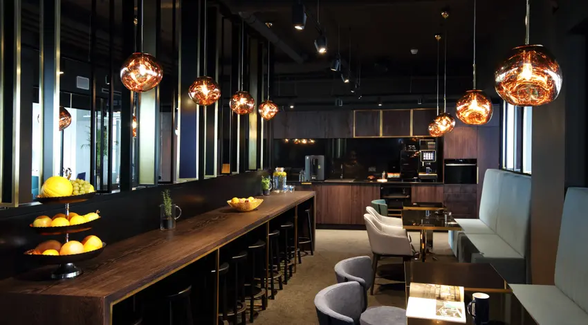 Astoria, Przeskok 2, Śródmieście, Warszawa