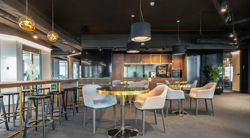 Astoria, Przeskok 2, Śródmieście, Warszawa