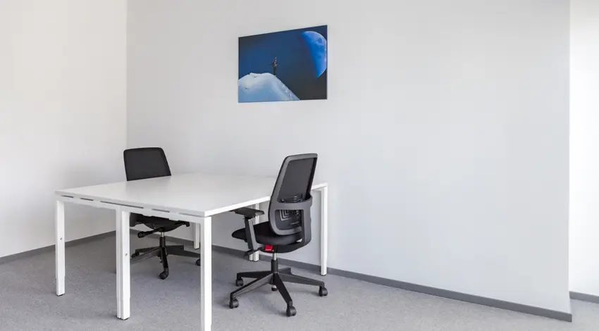 Villa Metro, Puławska 145 B, Mokotów, Warszawa