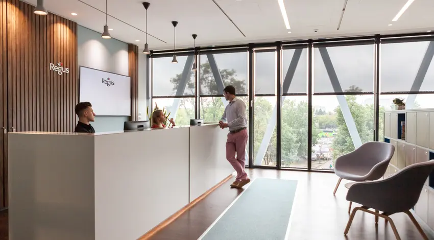 Villa Metro, Puławska 145 B, Mokotów, Warszawa