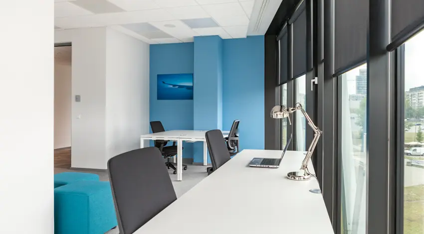 Villa Metro, Puławska 145 B, Mokotów, Warszawa