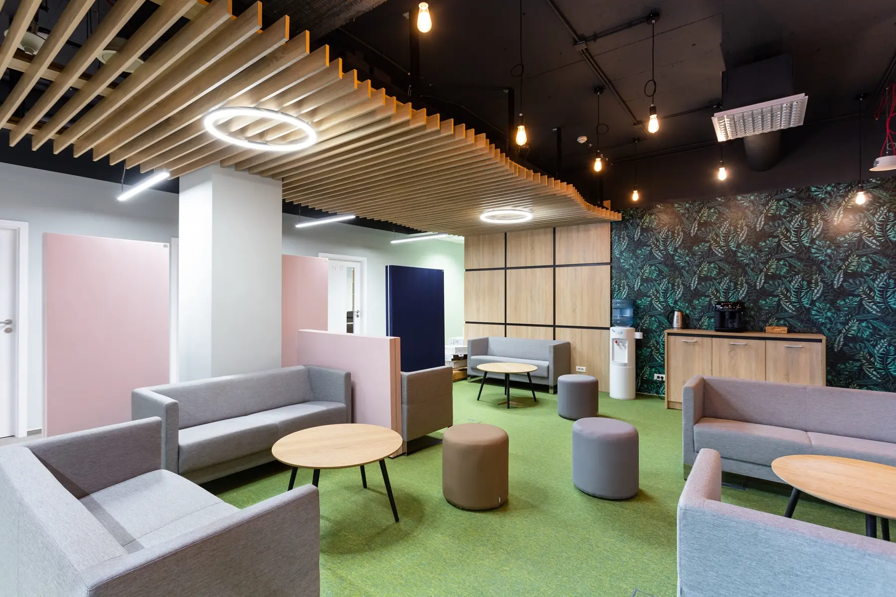 Renaissance Tower, Skierniewicka 10A, Wola, Warszawa