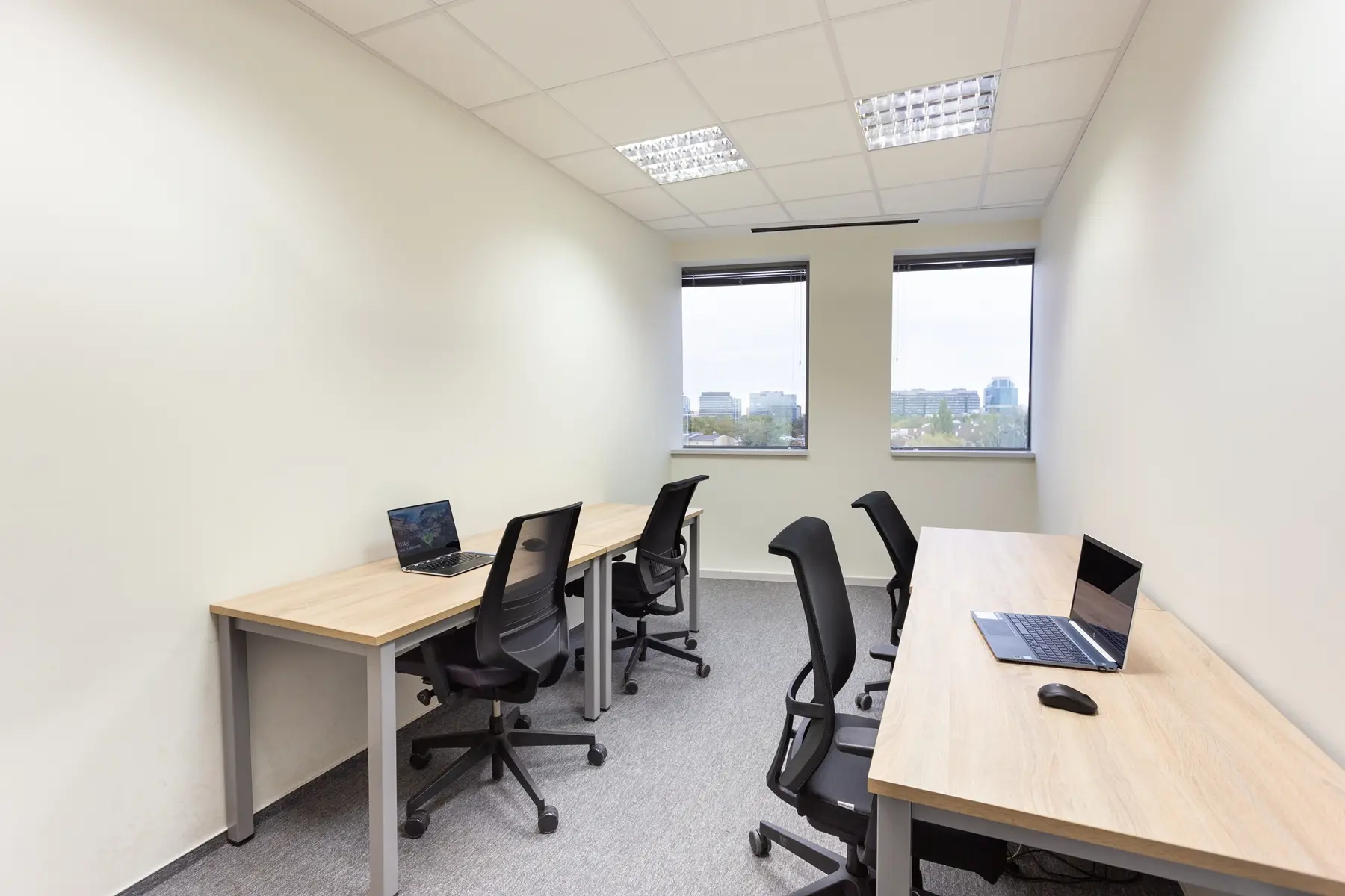 Renaissance Tower, Skierniewicka 10A, Wola, Warszawa