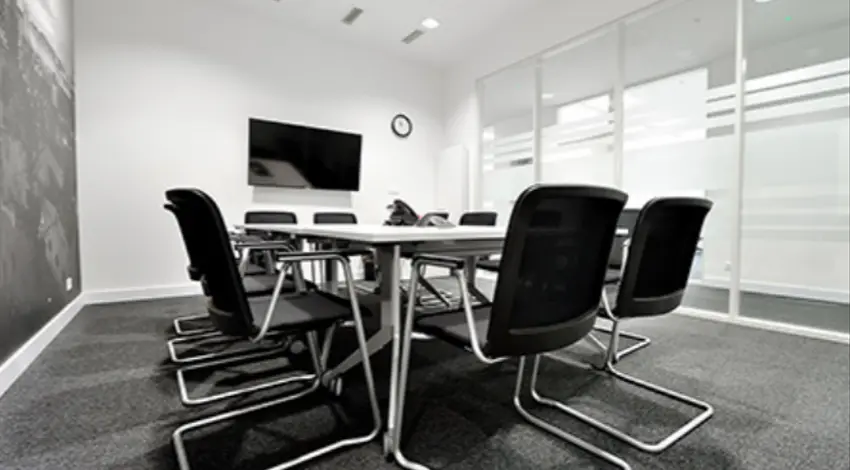 Graffit House, Rogozińskiego 6, Śródmieście, Kraków