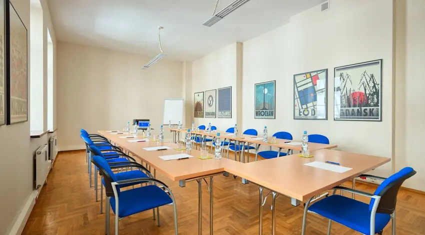 Pasaż pod Błękitnym Słońcem, Rynek 7, Stare Miasto, Wrocław