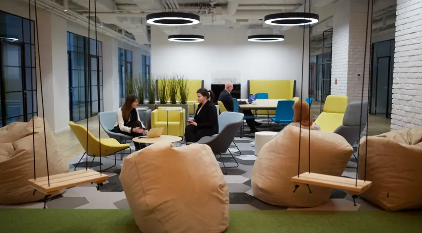 Workin Senatorska Plac Zamkowy, Senatorska 2, Śródmieście, Warszawa