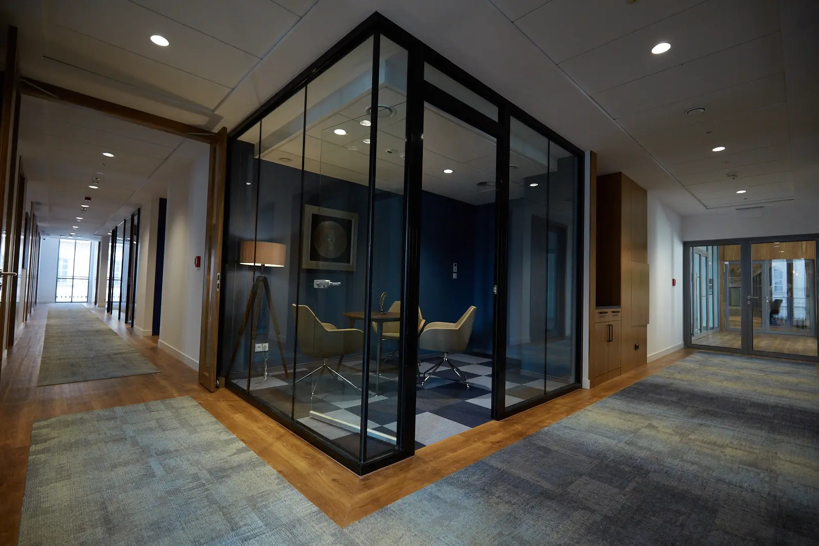 Workin Senatorska Plac Zamkowy, Senatorska 2