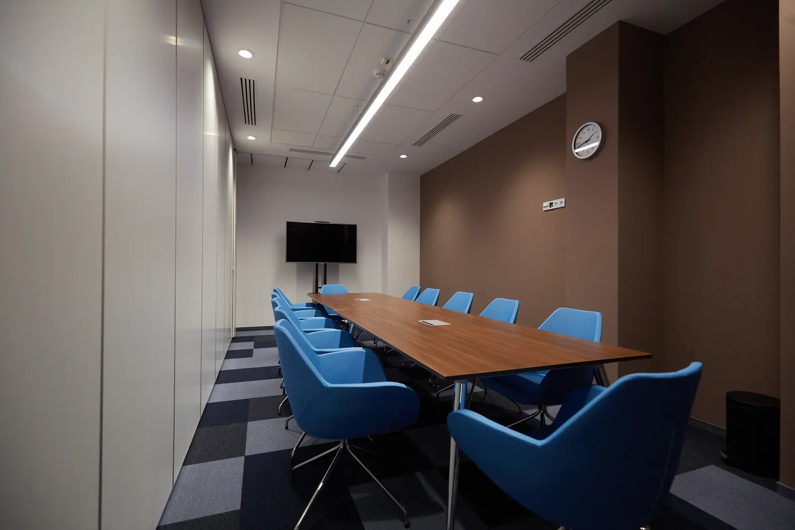 Workin Senatorska Plac Zamkowy, Senatorska 2, Śródmieście, Warszawa