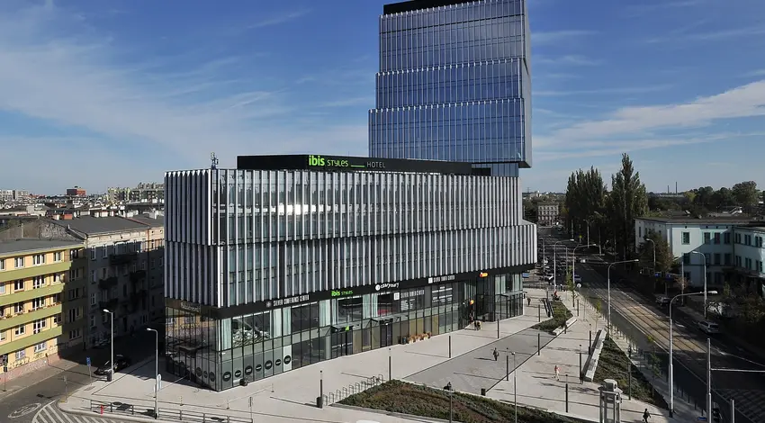 Silver Tower Center, Konstytucji 3 Maja 3, Krzyki, Wrocław