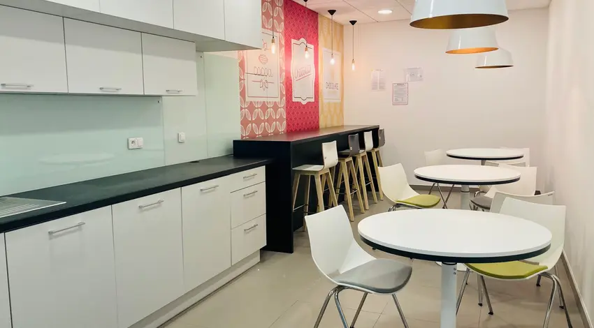 Silver Tower Center, Konstytucji 3 Maja 3, Krzyki, Wrocław