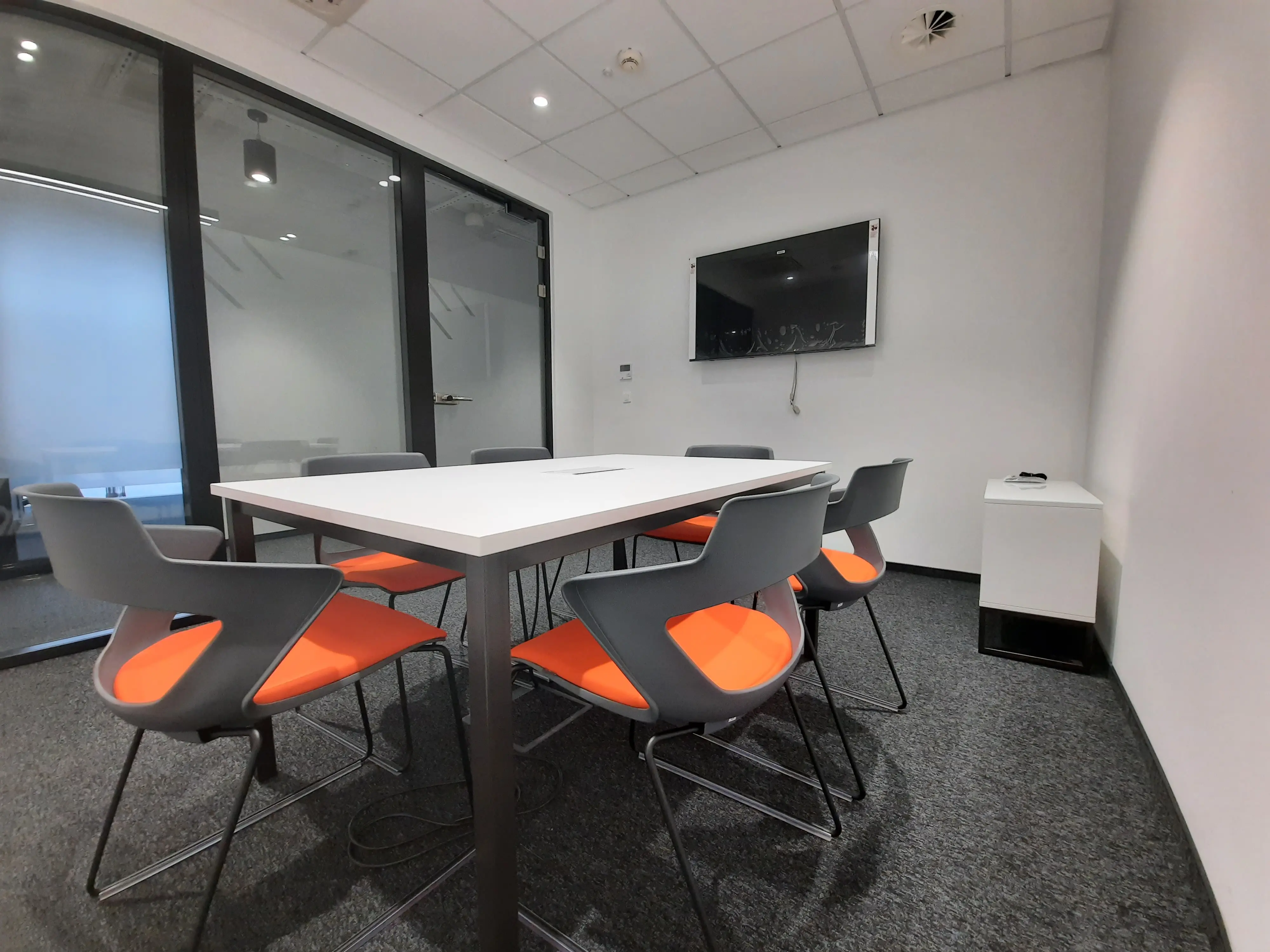 Silver Tower Center, Konstytucji 3 Maja 3, Krzyki, Wrocław