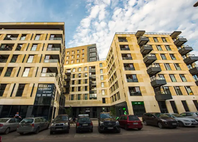 Solec Residence, Solec 18