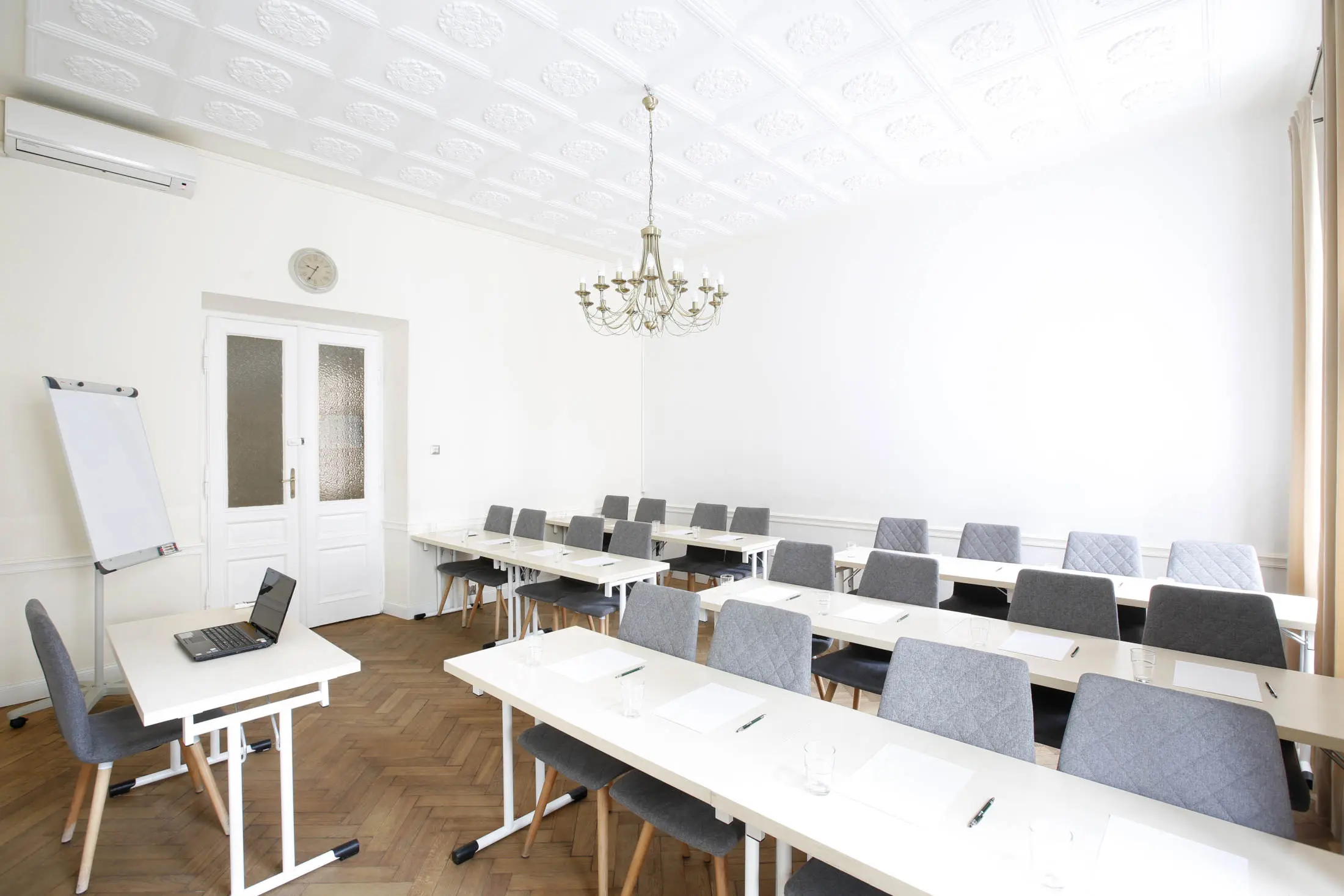 Archeion, Św. Filipa 23, Śródmieście, Kraków