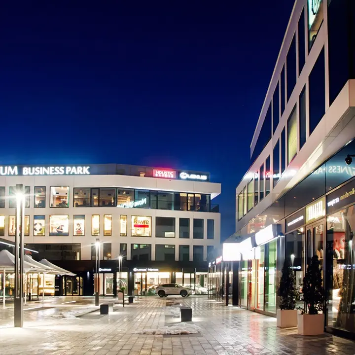 TRITUM BUSINESS PARK, Zwycięstwa 241, Gdynia