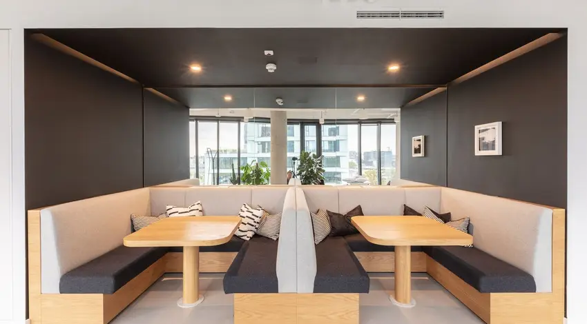 Grzybowska 60, Grzybowska 60, Wola, Warszawa