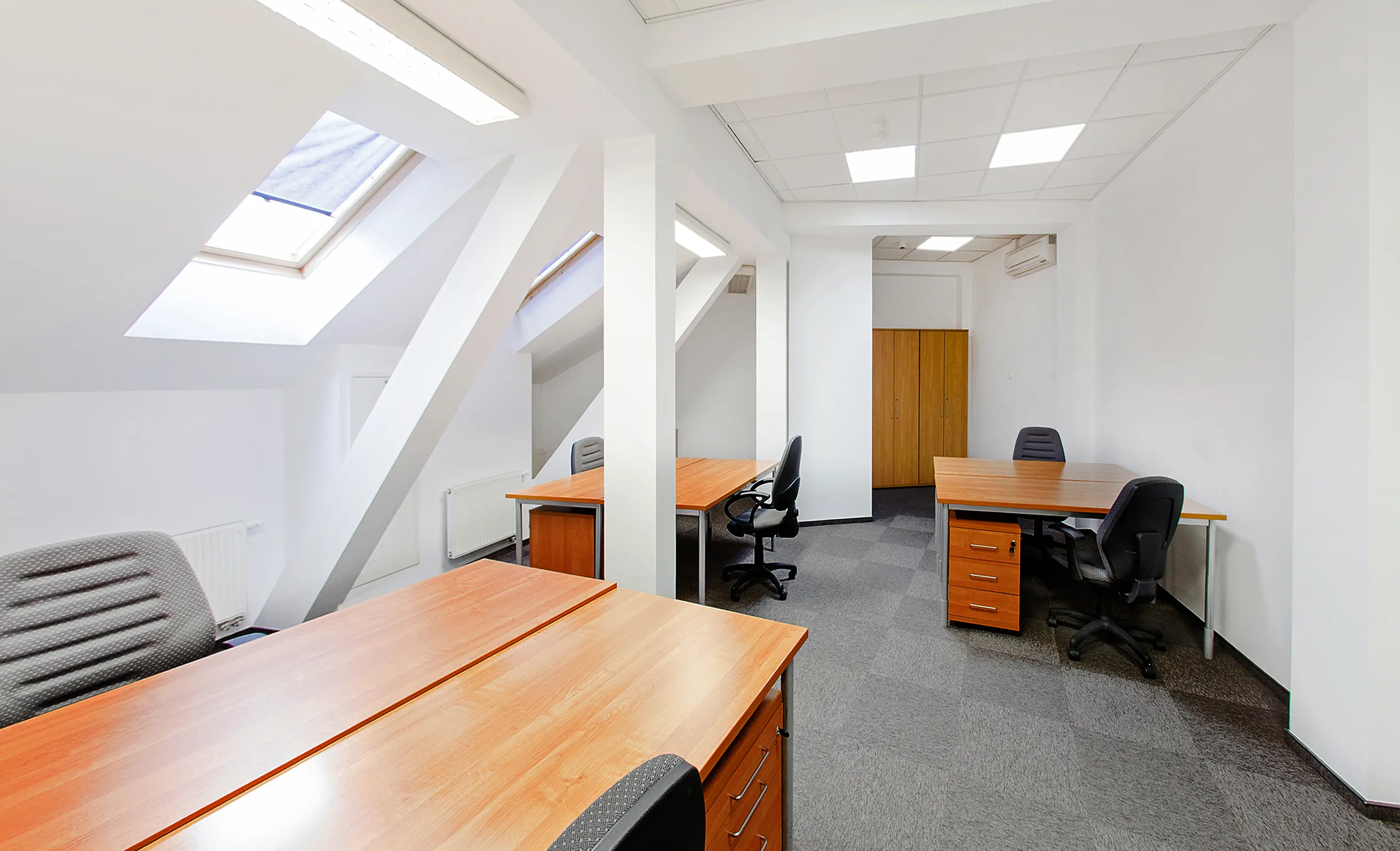 Wierzbowa 9/11, Wierzbowa 9/11, Śródmieście, Warszawa