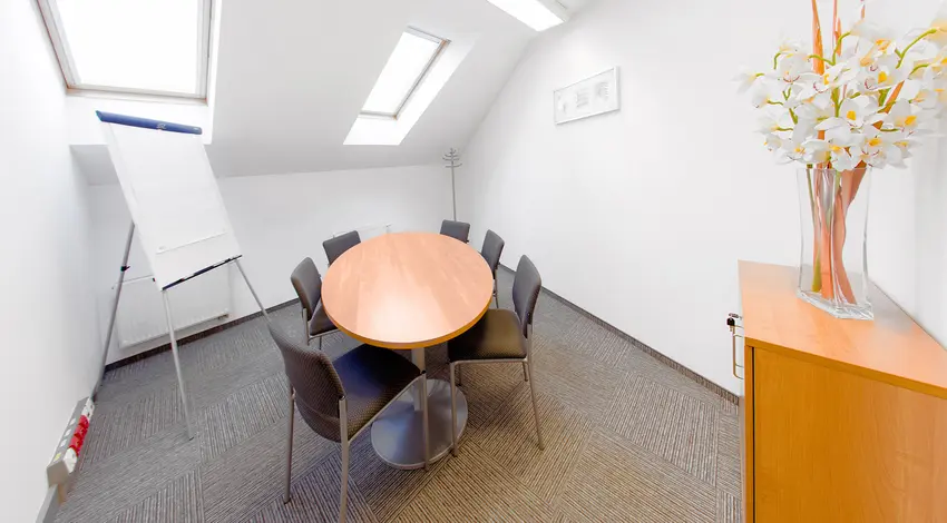 Wierzbowa 9/11, Wierzbowa 9/11, Śródmieście, Warszawa