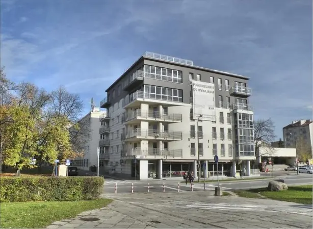 Powiśle Business Center, Wiślana 8