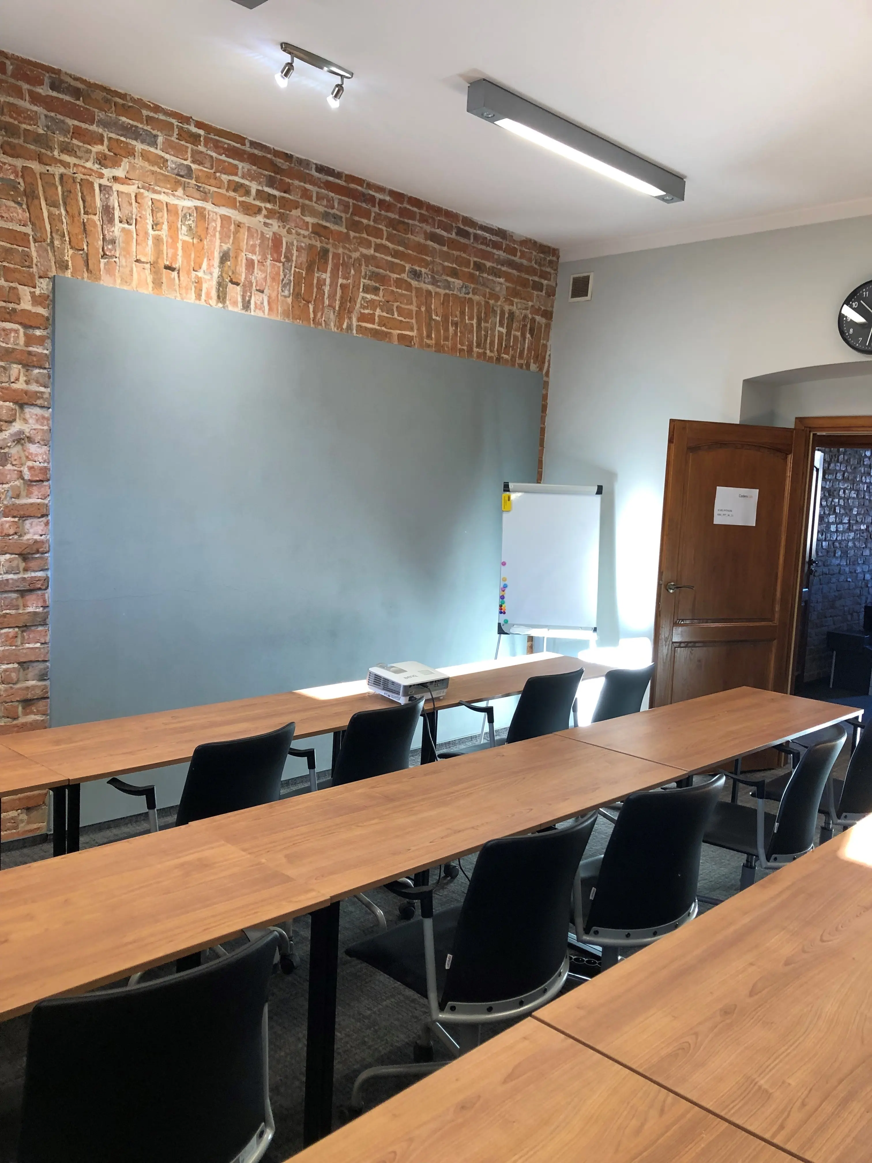 WOLNICA, Plac Wolnica 13/19, Stare Miasto, Kraków